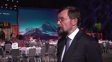 ���������� ������ ���������� ����������, � ���������, ��-�� �������� �� ������� ����� � ������������ �������� �� ������� �������, ������ �� "�����" ����� "������� ������" ������� �����