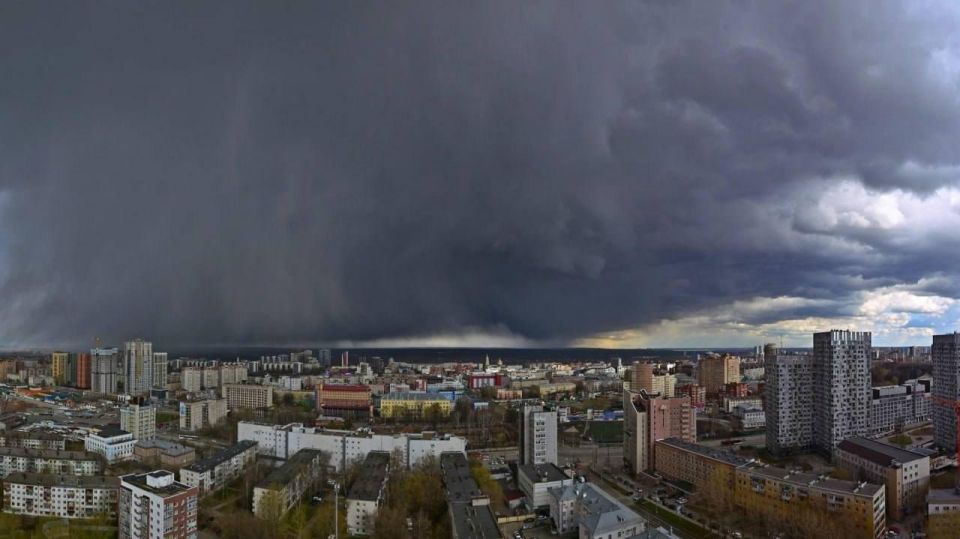 Юрий Баранчик: Горящие НПЗ, экономика и при чем тут рост цен на топливо Юрий Баранчик: Горящие НПЗ, экономика и при чем тут рост цен на топливо
