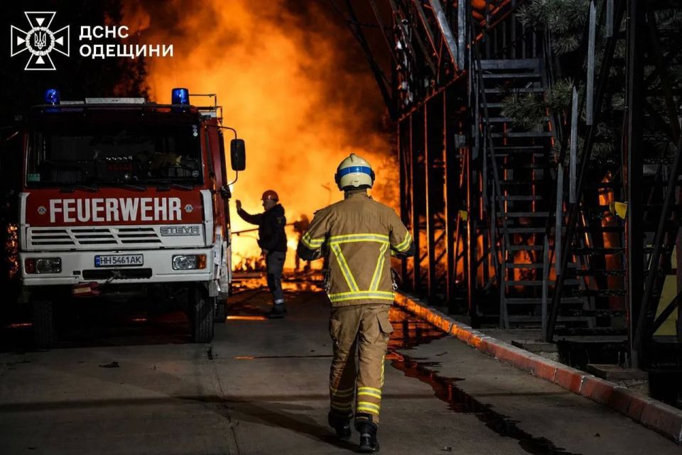 Олег Царёв: ВС РФ ночью нанесли удары по объектам в 6 областях Украины: Олег Царёв: ВС РФ ночью нанесли удары по объектам в 6 областях Украины: