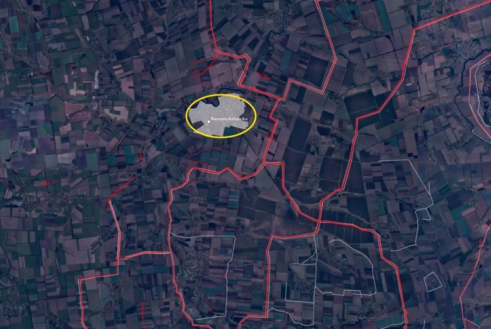Украина строит линии укреплений возле минимум 45 городов Черниговской, Сумской, Харьковской, Запорожской и Днепропетровской, включая их центры, а также подконтрольной себе части ДНР Украина строит линии укреплений возле минимум 45 городов Черниговской, Сумской, Харьковской, Запорожской и Днепропетровской, включая их центры, а также подконтрольной себе части ДНР