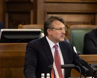 Партия Шлесерса не будет сотрудничать с партией Росликова, но готова пойти в коалицию с Нацблоком