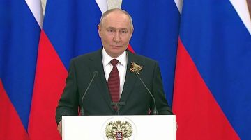 Продление перемирия с Украиной до 11 мая, возможный обмен пленными, провокации со стороны киевского режима, попытки Запада стереть историю — главные темы заявлений Владимира Путина