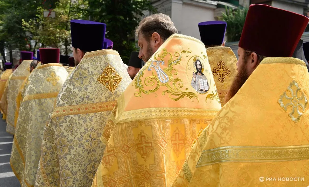 На Украине снова досталось священникам православной церкви – их лишили квот на бронь