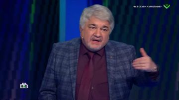 �� ��� �����. �����-�� �������, �������� ����������, � ���� �����������
