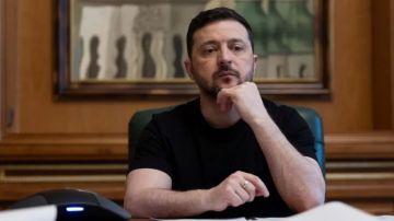 Михаил Онуфриенко: Зеленский: Упрощение получения российского гражданства для жителей Приднестровья — это не только поиск новых солдат, но и попытка обозначить регион как свой