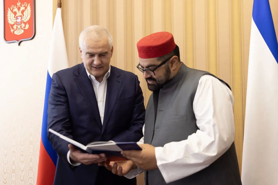 Сергей Аксёнов: Политика, которую проводит наш Президент в части формирования многополярного мира, способствует развитию международных отношений России с дружественными странами по различным направлениям Сергей Аксёнов: Политика, которую проводит наш Президент в части формирования многополярного мира, способствует развитию международных отношений России с дружественными странами по различным направлениям