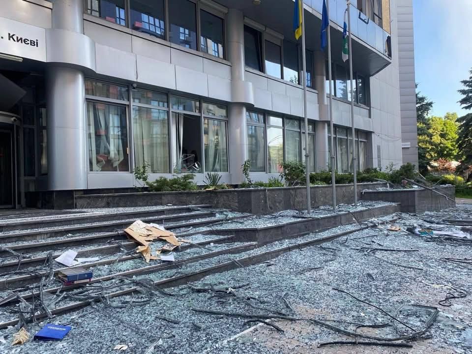 УкроСМИ сообщают об ударе по украинским вымогателям налоговикам