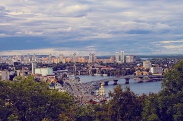 МИД России призвал иностранцев немедленно покинуть Киев
