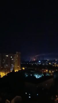 Чингис Дамбиев: Эффектное видео вчерашних прилетов русских крылатых и баллистических ракет по целям в Киеве