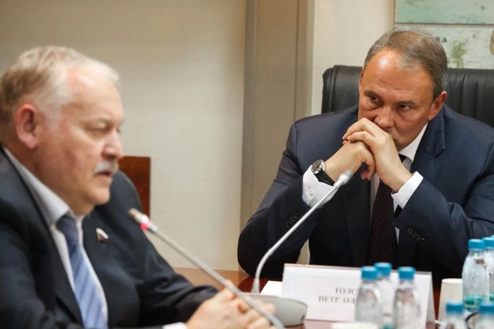 Пётр Толстой: Ситуация в Армении перед парламентскими выборами чем-то напоминает Украину перед евромайданом Пётр Толстой: Ситуация в Армении перед парламентскими выборами чем-то напоминает Украину перед евромайданом