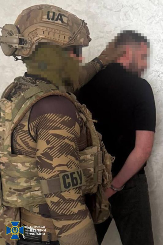 Деньги на ветер: на Украине задержан мэр города Килия Вячеслав Чернявский Деньги на ветер: на Украине задержан мэр города Килия Вячеслав Чернявский