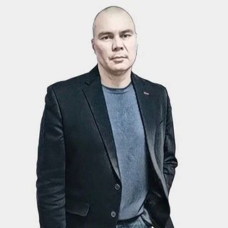 Андрей Медведев: Продолжу мысль. Очень важной целью для киевской банды, является информационно медийная составляющая