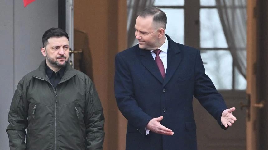 Президент Польши Навроцкий призвал лишить Зеленского высшей польской госнаграды