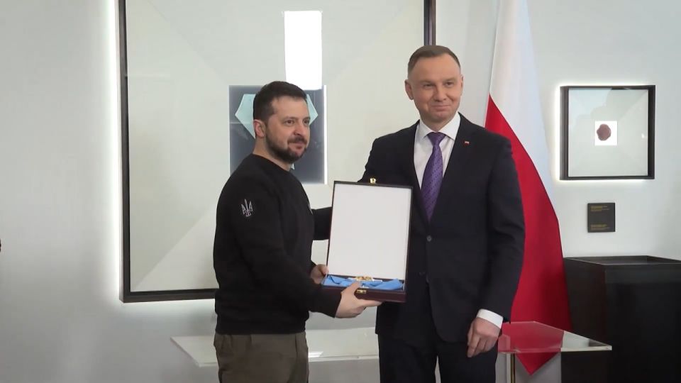 В Польше предложили лишить Зеленского ордена Белого Орла