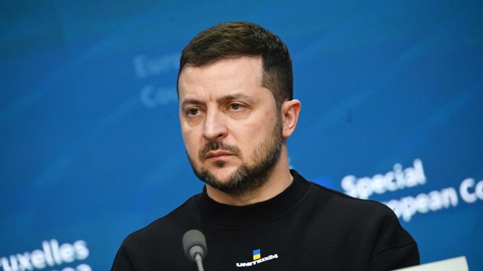 Зеленский* пытается втянуть НАТО в войну через ложные атаки на Европу