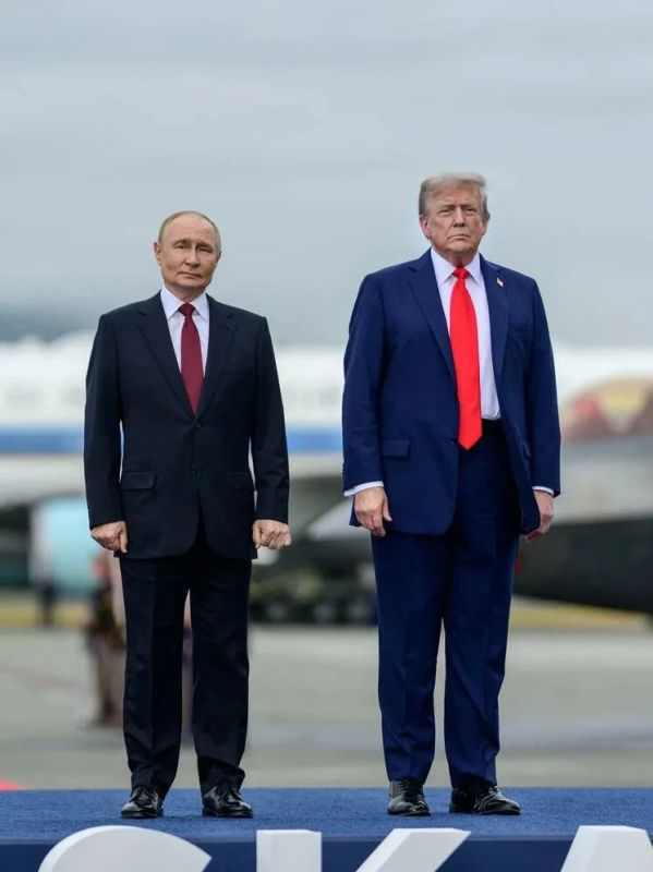 ИноСМИ: Посмотрим, чем там зарубежная пресса занимается ИноСМИ: Посмотрим, чем там зарубежная пресса занимается