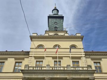 ���� ������� ����� � ��������� ������ ��������� ������� ����� ������� ���������� ��������� ������������ "����� ���*" ������ �� ������������� ���, �������� �����-��������� ���� ������ �����