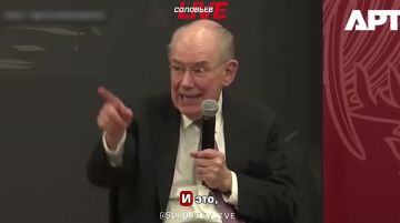 Украину затягивает в «демографическую смертельную спираль», но западные политики продолжают толкать её в мясорубку, поскольку сами не гибнут, заявил политолог Джон Миршаймер