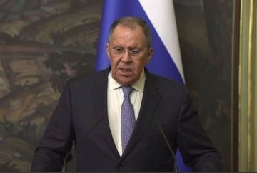 США не проявляют какого-либо интереса к возвращению к договоренностям, достигнутым на Аляске, сообщил журналистам Сергей Лавров
