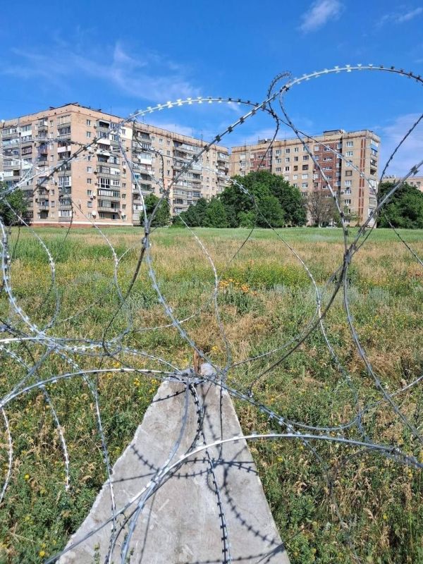 Ещё одна «фортеця» рушится Ещё одна «фортеця» рушится