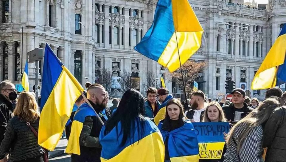 Пора в окопы: ЕС приближается к изгнанию украинских мужчин