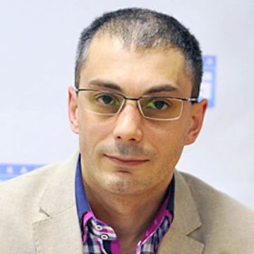 Армен Гаспарян: Сегодняшний выпуск "Бывшие" на радио "Вести FM"