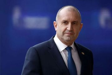 Болгария наложила вето на 21-й пакет санкций ЕС, заявил премьер-министр страны Румен Радев перед началом саммита Евросоюза в Брюсселе