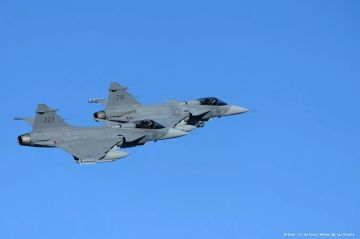 ������� ����� � ������ 16 ������������ Gripen E