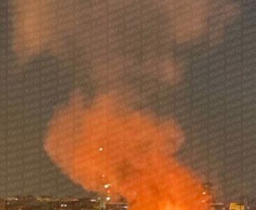 Пожар на месте одного из прилетов Гераней в Киеве