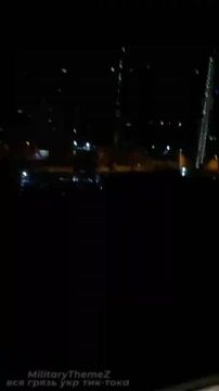 Еще немного кадров сегодняшней ночи в Киеве