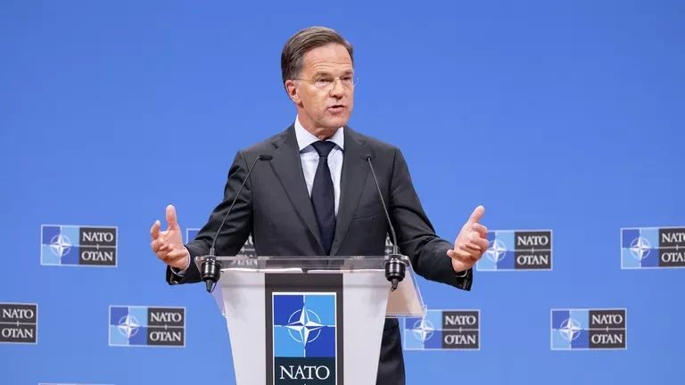 Генсек НАТО Рютте заявил, что у Украины сейчас нет перспектив вступить в альянс