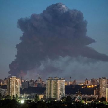 Главный смысл сегодняшних ударов Москвы по целям на Украине — одновременно выбить всю линию сборки дронов для ВСУ