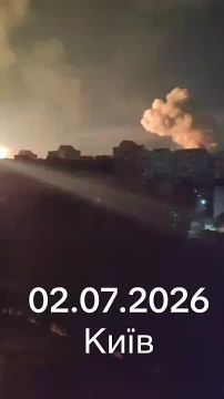 Чингис Дамбиев: Еще одно видео прилета русской баллистической ракеты по цели в Киеве сегодня ночью
