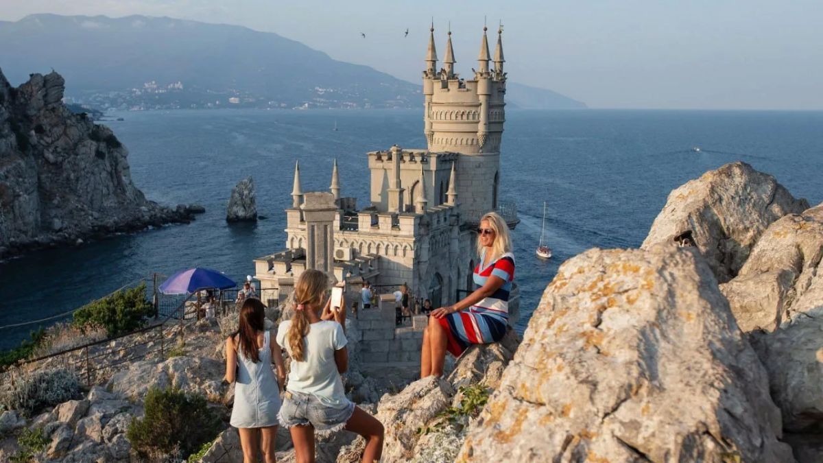 #суть_дела: Жара, черешня, море и бензин