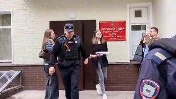 ������� � ����� ����: ���-����� ���������� ���������� �������� ���������� �� ���� ������������� � ����� ������� ������� �� �������������. ��� ����� ����������, ���� ����� ���� ������� � �������� ��������� �� ����� �...