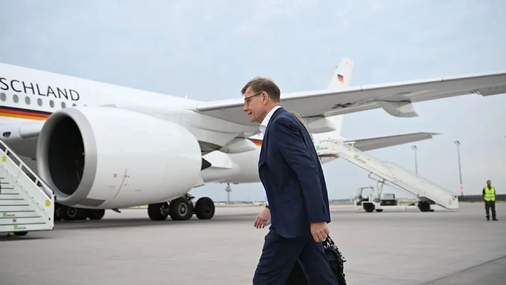 В НАТО уже не стесняются открыто вести войну с Россией: глава МИД ФРГ снова угрожает ударами по территории РФ