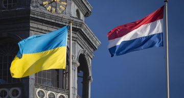 Нидерландский премьер Роб Йеттен призвал Европу поддержать Украину, чтобы она могла наносить «более глубокие удары» по РФ