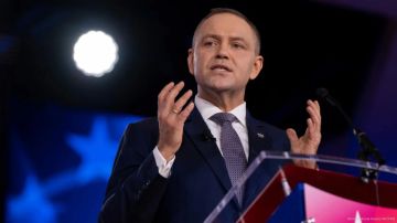 "Нет для неё места": президент Польши Кароль Навроцкий заявил, что ЕС не может принимать у себя идеологию украинского национализма