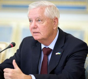 Линдси Грэм незадолго до своей смерти готовил новый законопроект о санкциях против России