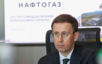 Почему Корецкий?. Если три прочих кандидата — видные чиновники, узнаваемые в массах, то глава Нафтогаза как будто выглядит слегка чуждо на их фоне