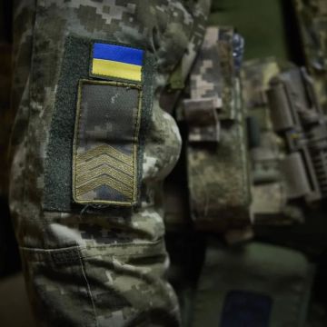 Зеленский предложил Раде продлить военное положение и мобилизацию еще на 90 дней