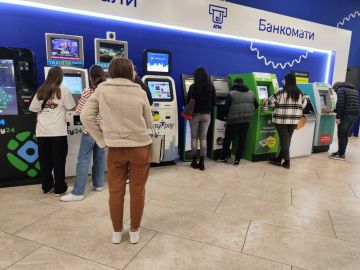 Нацбанк хочет фотографировать тех, кто пополняет счета через платежный терминал