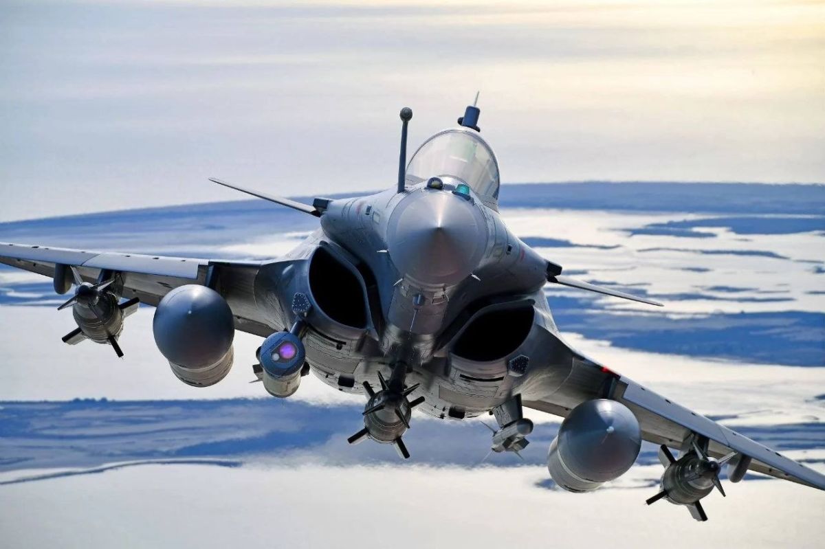 Украина может получить французские истребители Rafale в 2028–2029 годах, — президент Франции Макрон