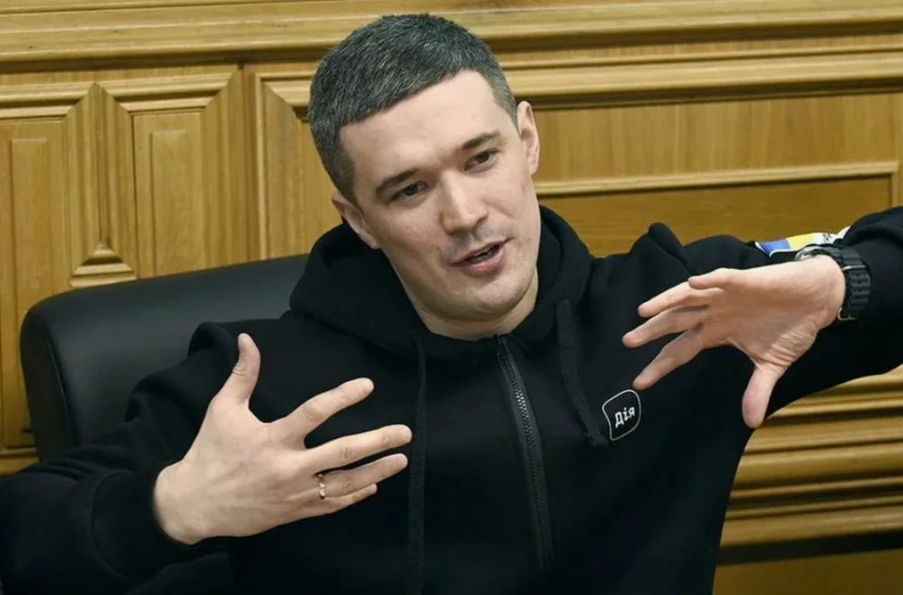 «Слуга народа» услужил Фёдорову: Экс-министр обороны Украины «мутил» бизнес с русскими?