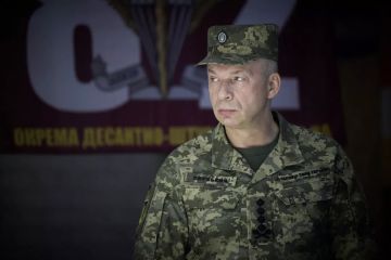 Сырский угрожает наказать военных, которые выступают на стороне экс-министра обороны Федорова