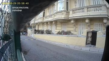 Момент подрыва украинского олигарха Вадима Ермолаева в Монако