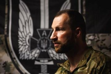 И.о. главы Минобороны теперь стал Евгений Хмара