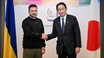 Эдуард Басурин: 18 июля 2026 года замглавы МИД России Андрей Руденко заявил, что сотрудничество японских производителей дронов с украинскими разработчиками военных беспилотных летательных аппаратов (БПЛА) является прямым...