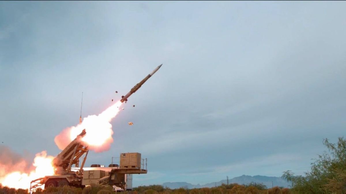 Концерн Lockheed Martin представил новую, более доступную по цене систему перехвата Patriot на авиашоу в Фарнборо