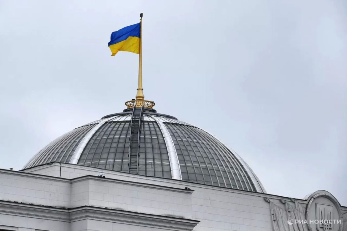 Международный валютный фонд одобрил новый транш финансовой помощи Киеву